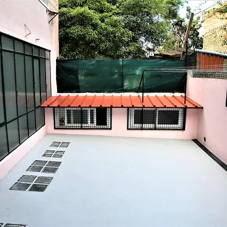 Homestay Sublime Brown Bedroom